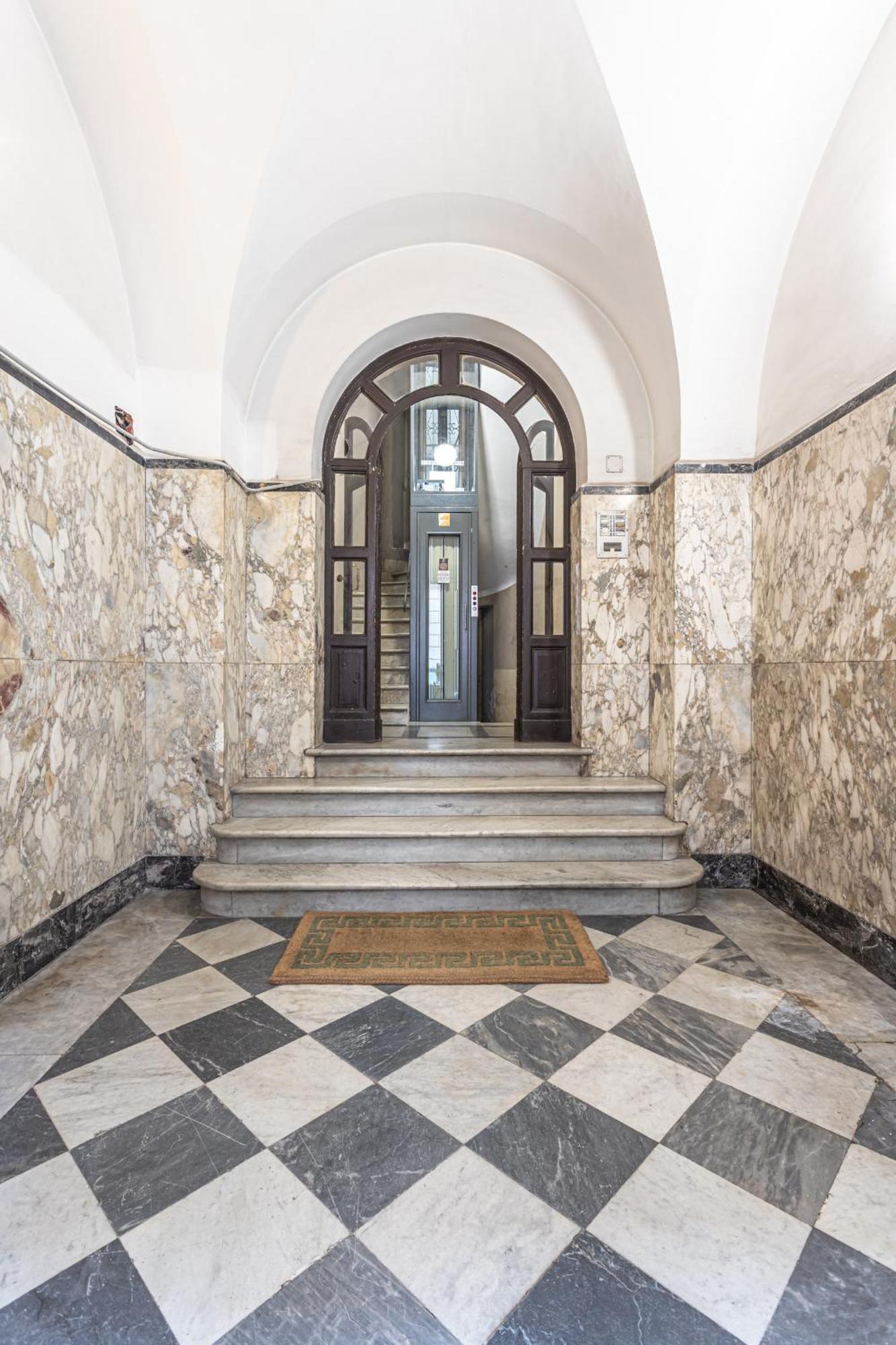 Private Apartment Colosseum Rom Eksteriør billede