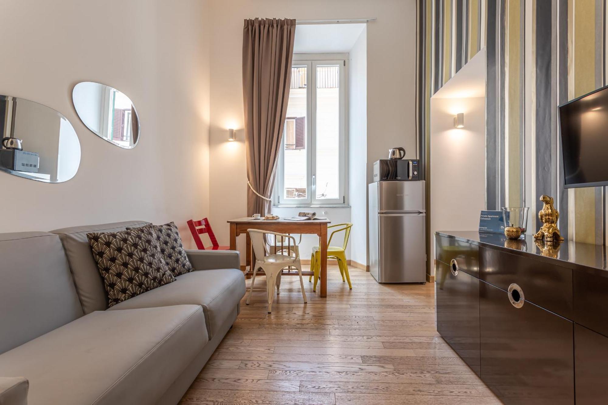 Private Apartment Colosseum Rom Eksteriør billede